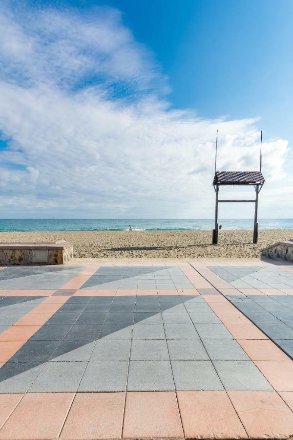 Sf Carihuela Luxury Suite توريمولينوس المظهر الخارجي الصورة