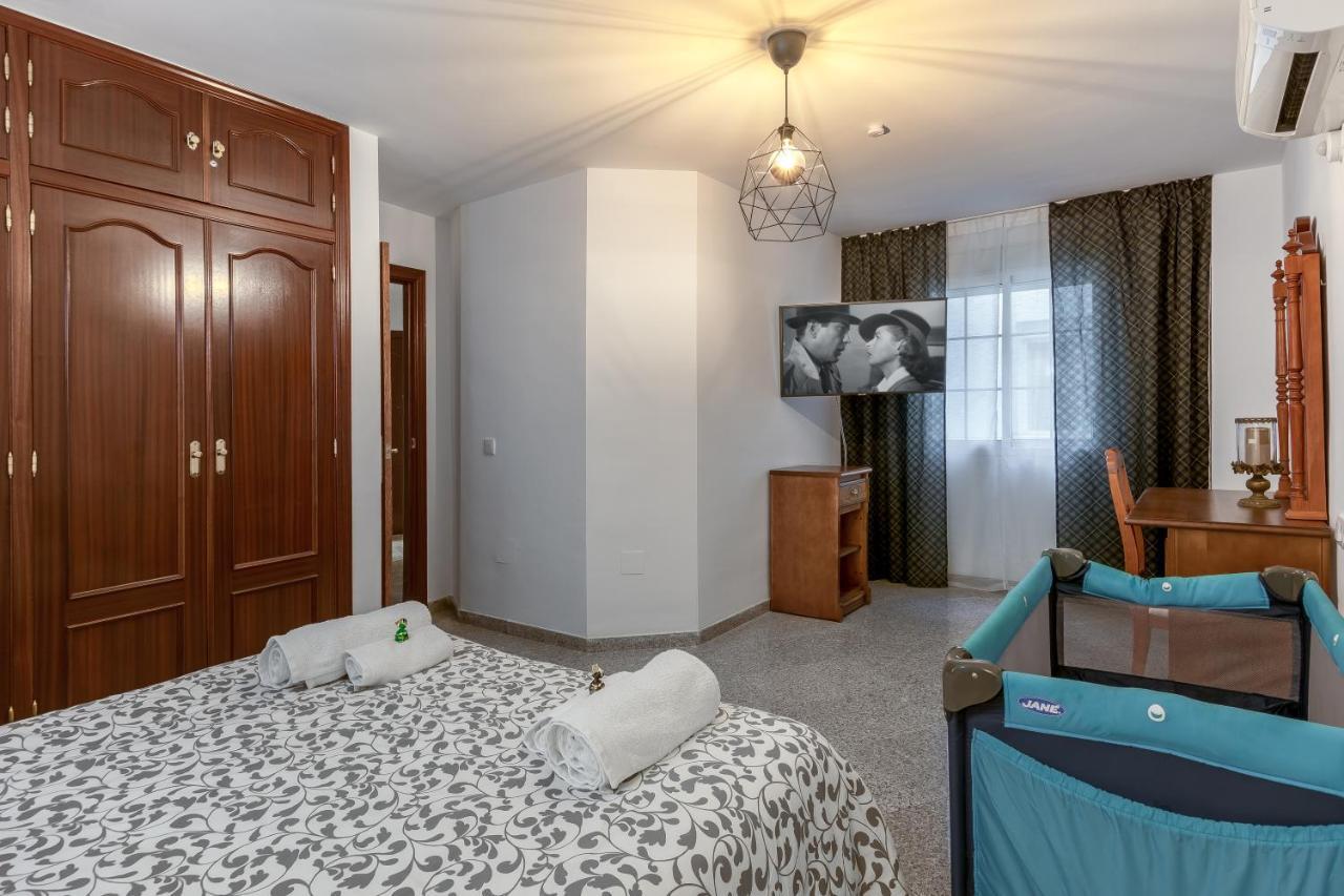 Sf Carihuela Luxury Suite توريمولينوس المظهر الخارجي الصورة
