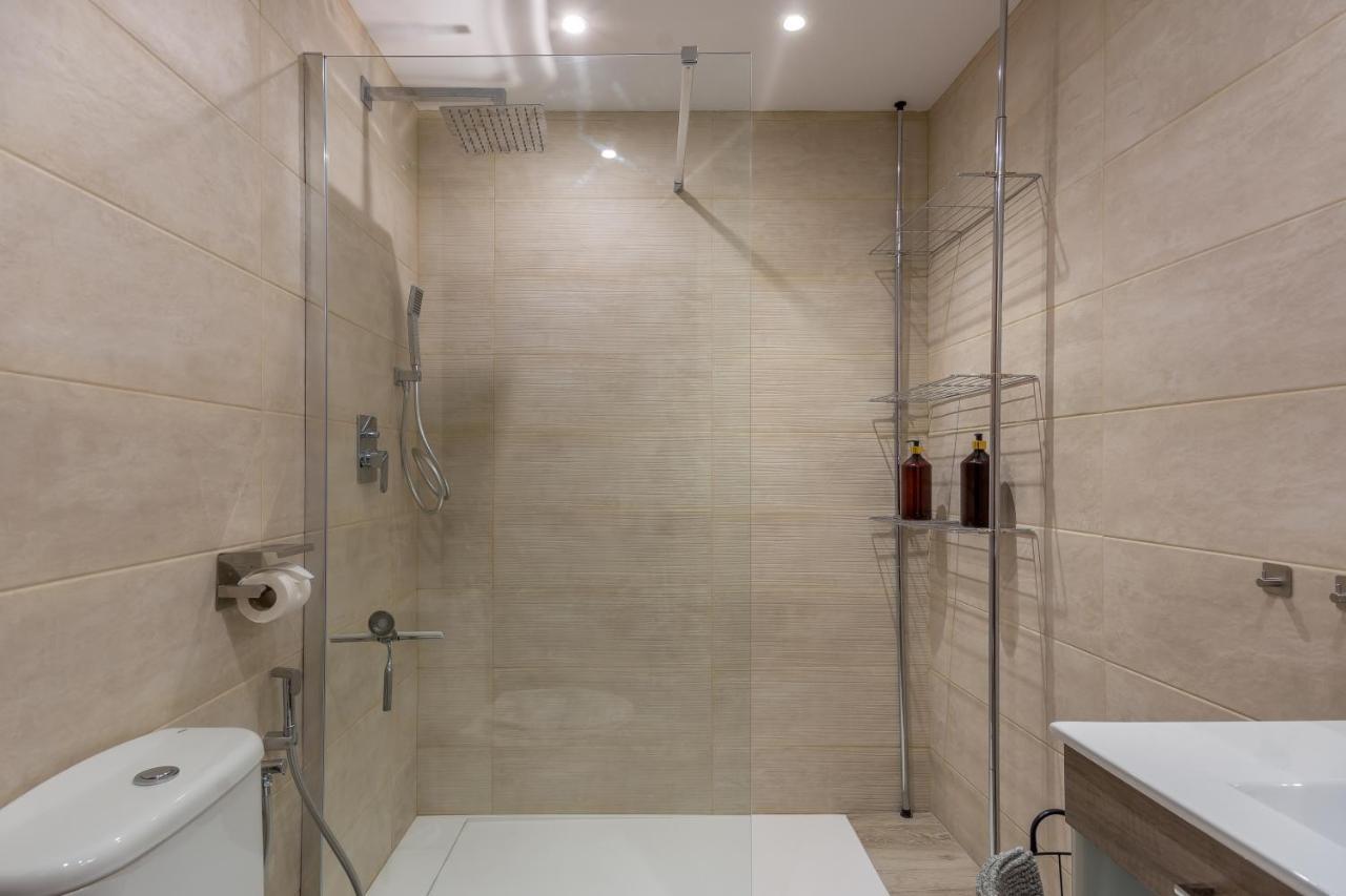 Sf Carihuela Luxury Suite توريمولينوس المظهر الخارجي الصورة